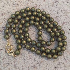 Kenneth J Lane Green faux pearl strand